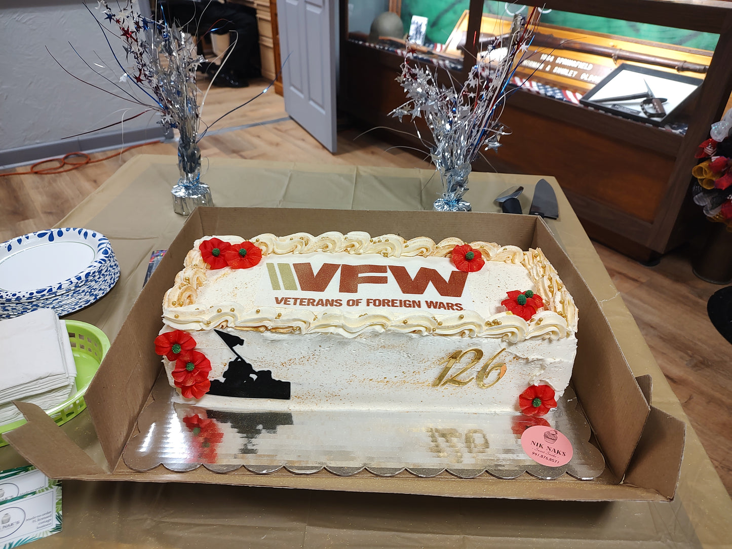 CUSTOM CAKES