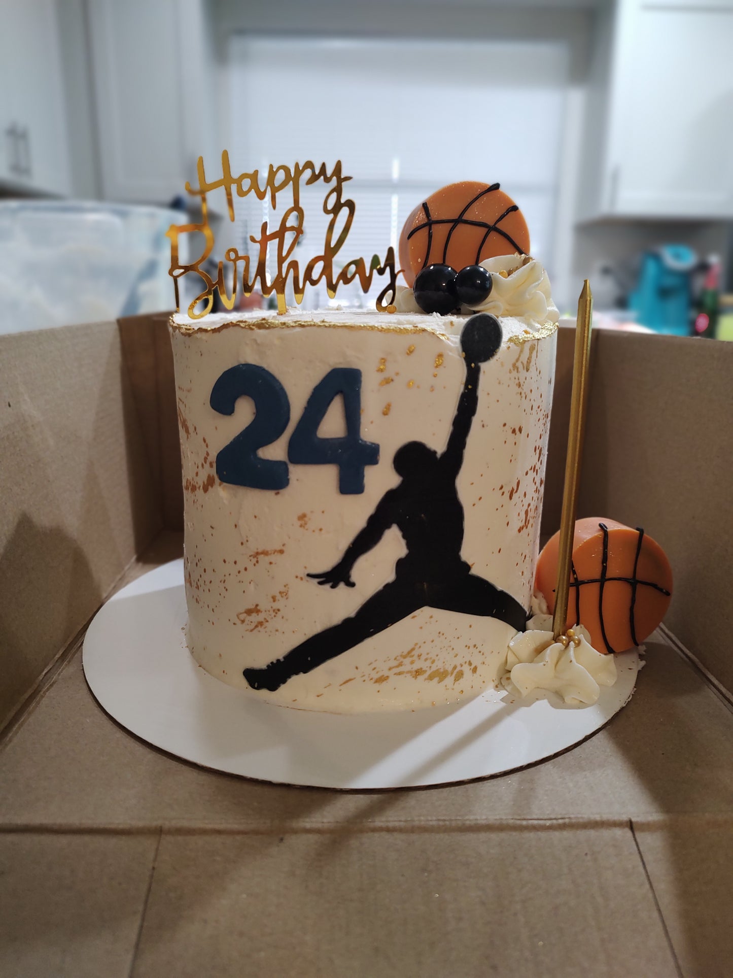CUSTOM CAKES